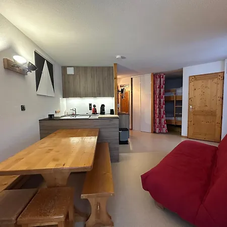 Apartment 6 Pers. A 1100 - Pieds Des Pistes, Balcon Et Equipe - Fr-1-642-62 *