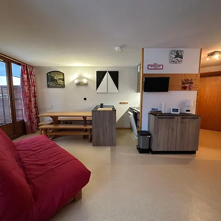 6 Pers. A 1100 - Pieds Des Pistes, Balcon Et Equipe - Fr-1-642-62 모리론