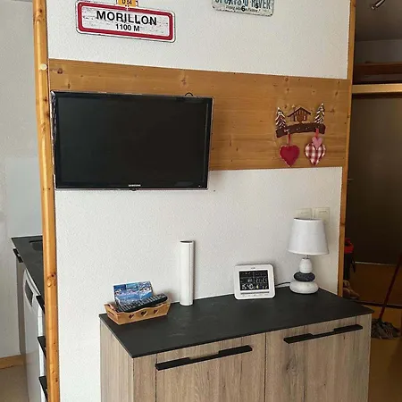 6 Pers. A 1100 - Pieds Des Pistes, Balcon Et Equipe - Fr-1-642-62 *